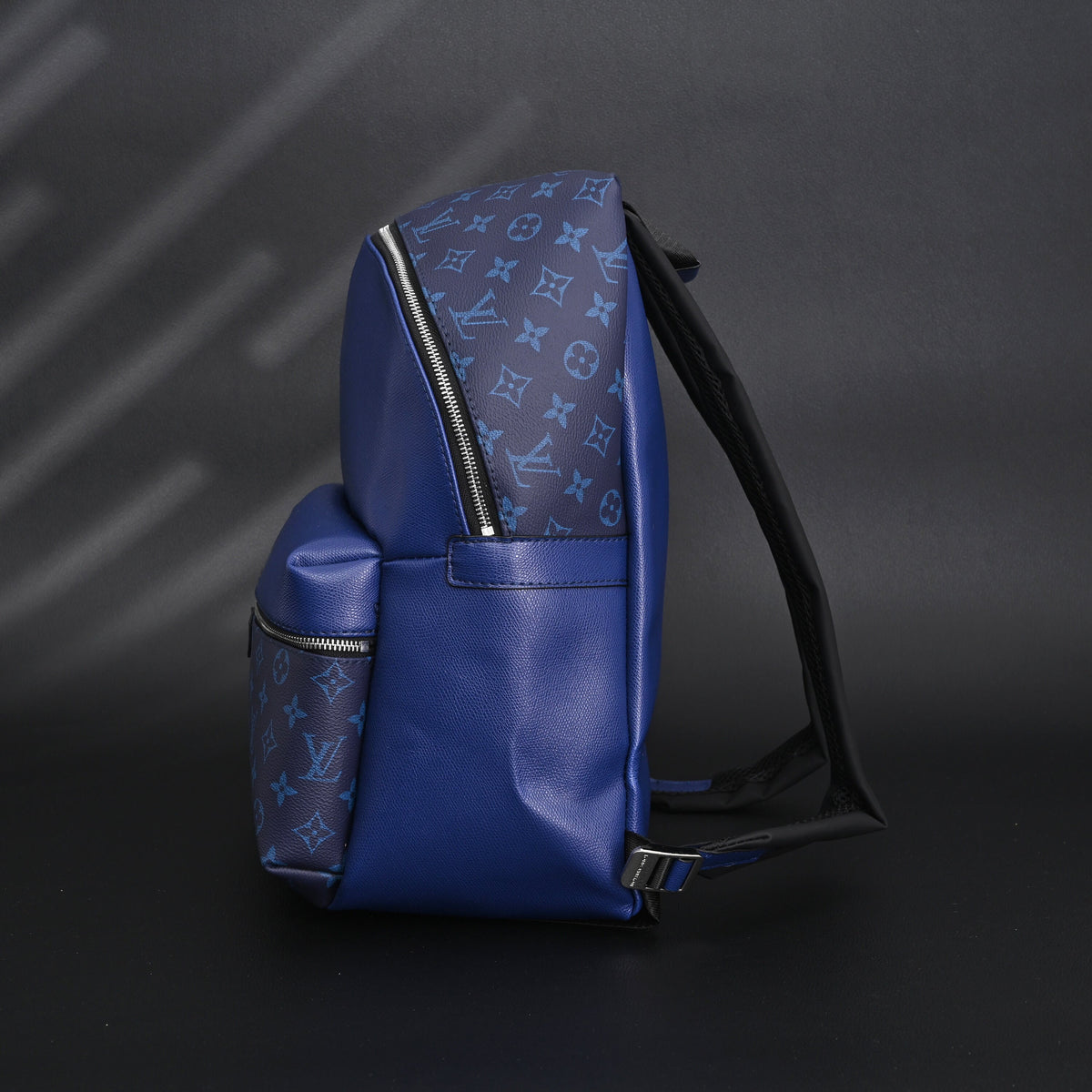 Louis Vuitton Discovery Backpack – Monogram Canvas in Blue